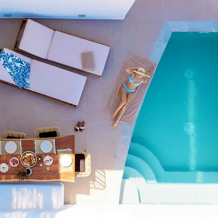 Apleton * Αγία Άννα